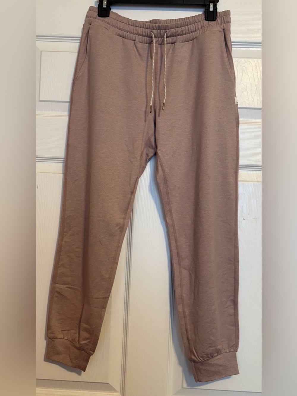 Vuori Performance Joggers
